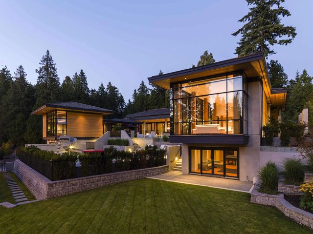 13677 32 Avenue, Surrey