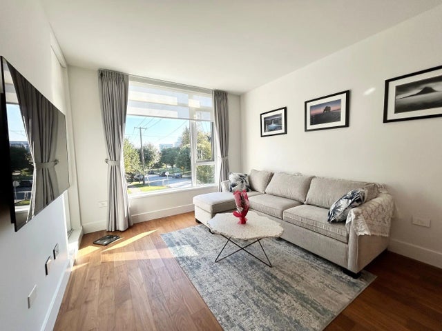 375 W 59th Avenue 202, Vancouver