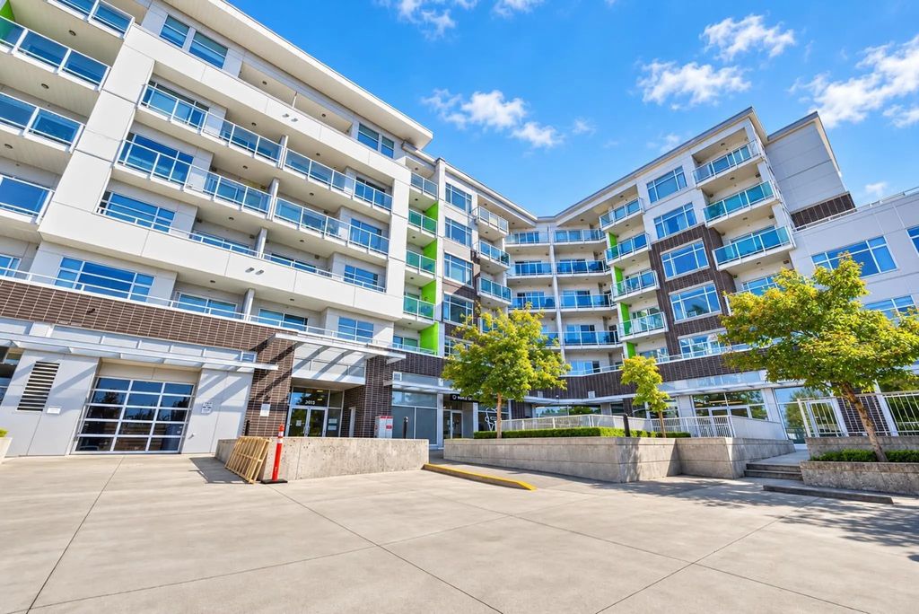9015 120 Street 517, Delta