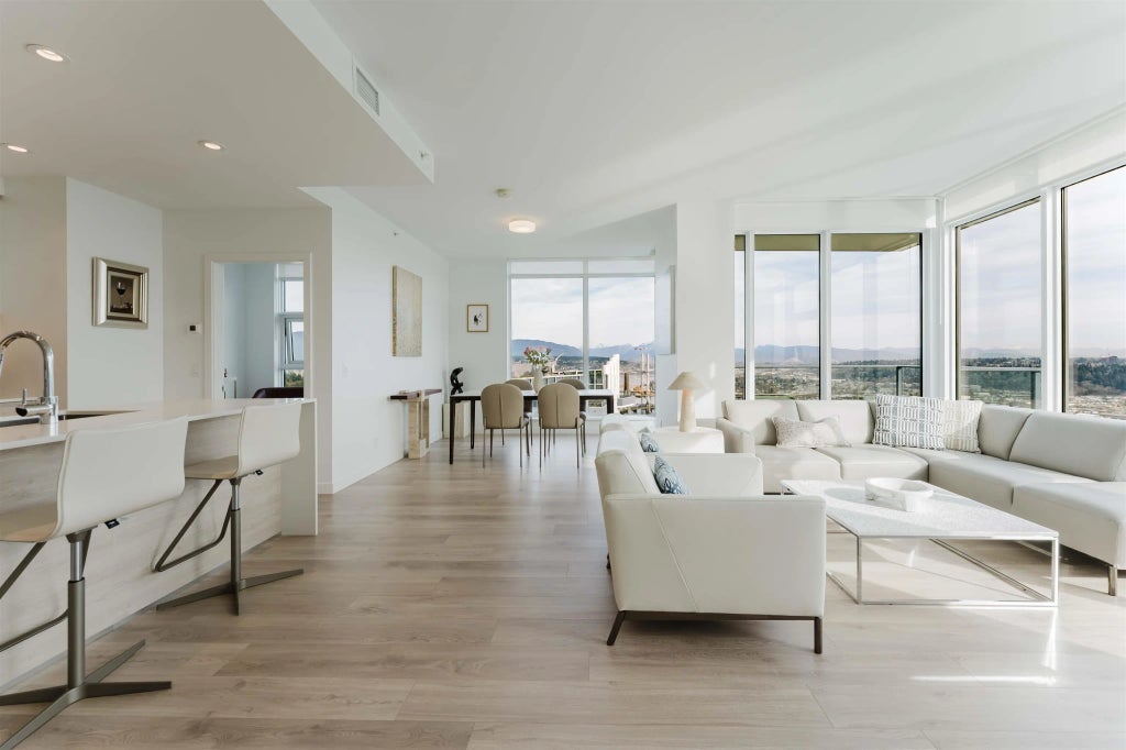 680 Quayside Drive 4605, New Westminster