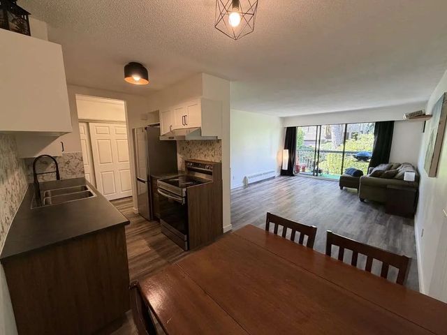 1045 Howie Avenue 208, Coquitlam
