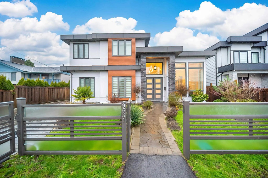 9631 Patterson Road, Richmond