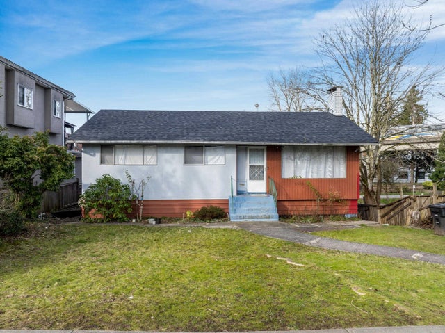 2255 E 24th Avenue, Vancouver