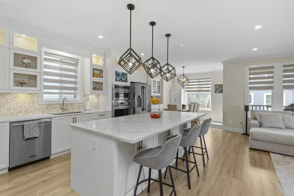 20388 Wicklund Avenue, Maple Ridge