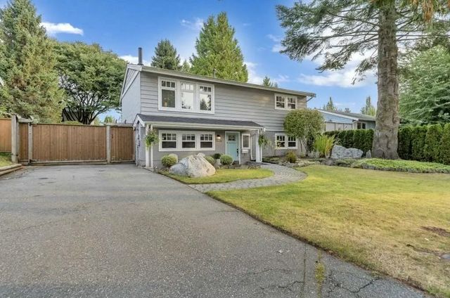 15469 22 Avenue, Surrey