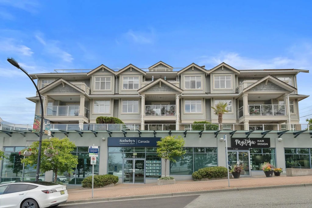 15621 Marine Drive 105, White Rock