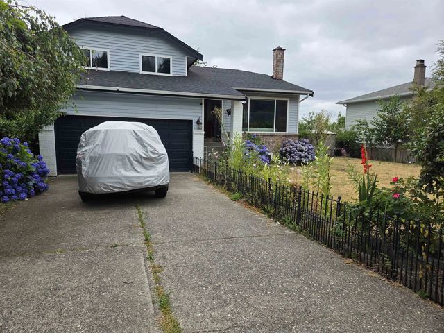 5099 219 Street, Langley