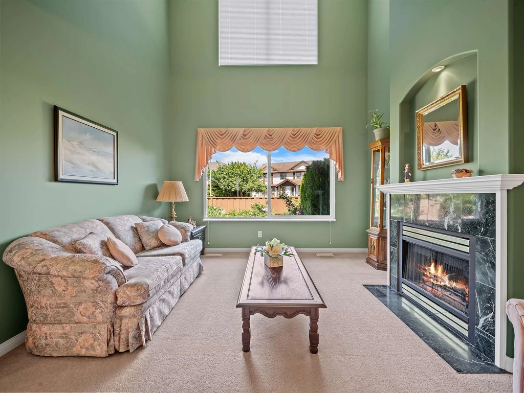 1370 Riverwood Gate 3, Port Coquitlam