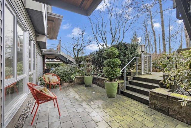 735 W 15th Street 103, North Vancouver