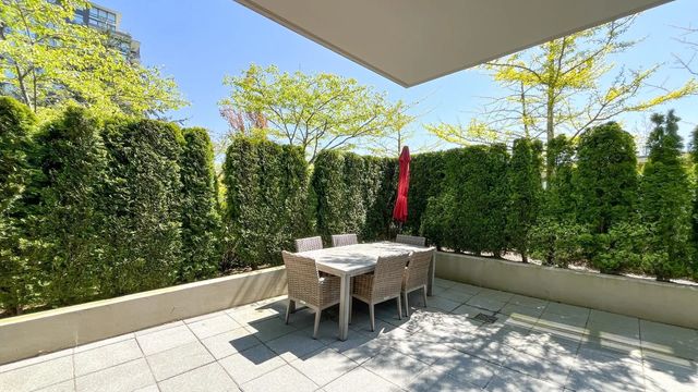 9188 Cook Road 308, Richmond
