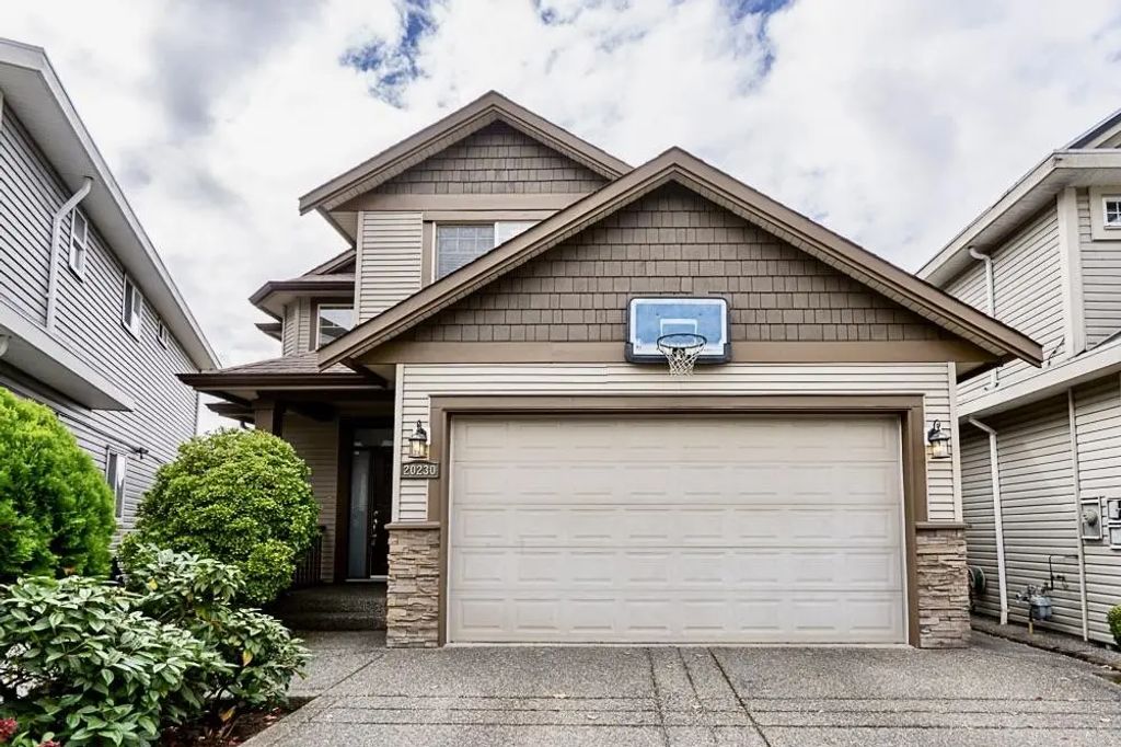 20230 71a Avenue, Langley