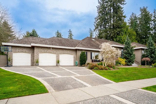 2318 Chantrell Park Drive, Surrey
