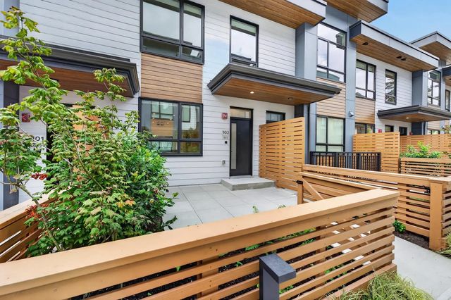 932 Lytton Street 102, North Vancouver