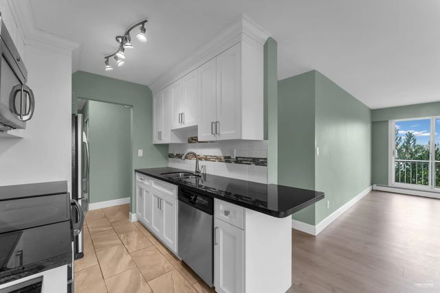 17707 57a Avenue 322, Surrey
