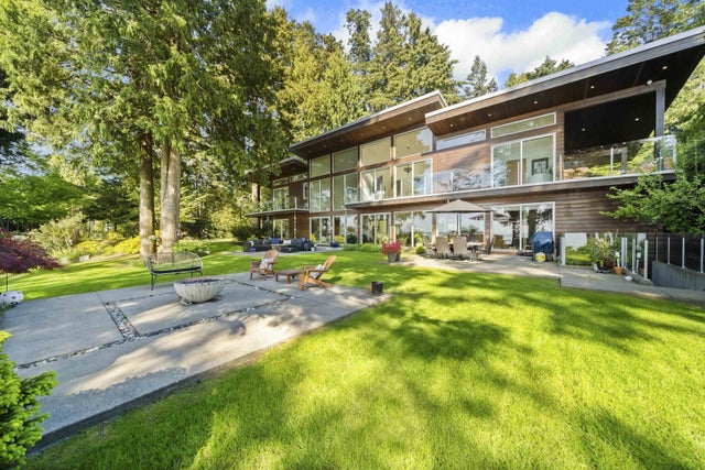 2443 Christopherson Road, Surrey