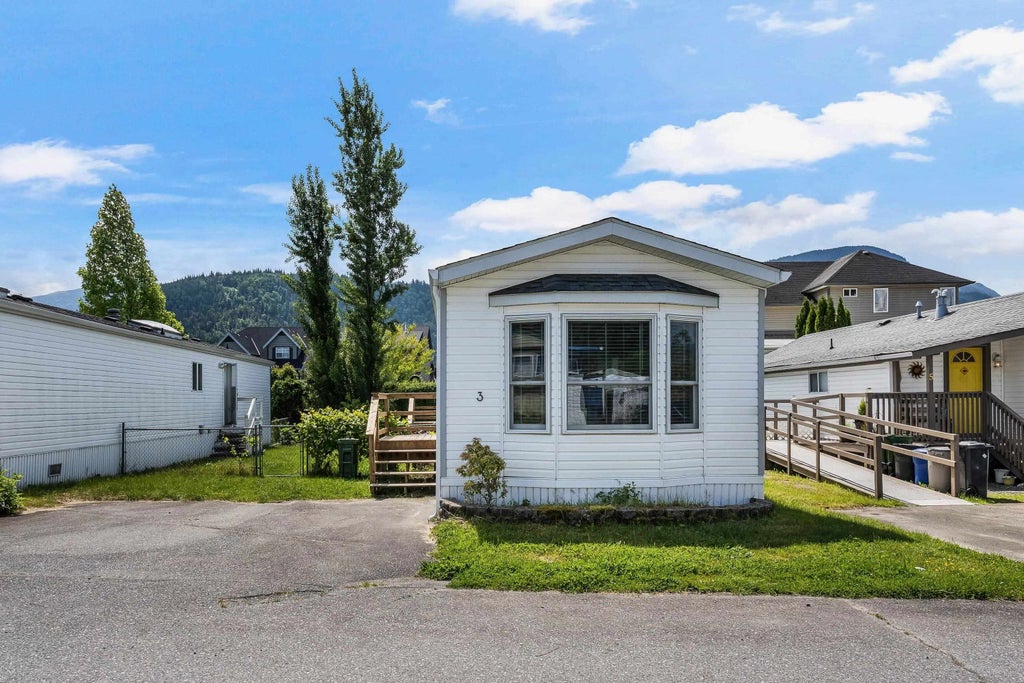 44565 Monte Vista Drive 3, Chilliwack