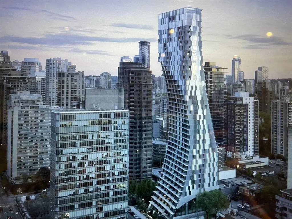 1568 Alberni Street 2903, Vancouver