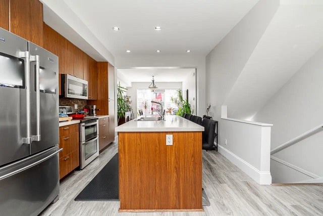 2450 161a Street 2, Surrey