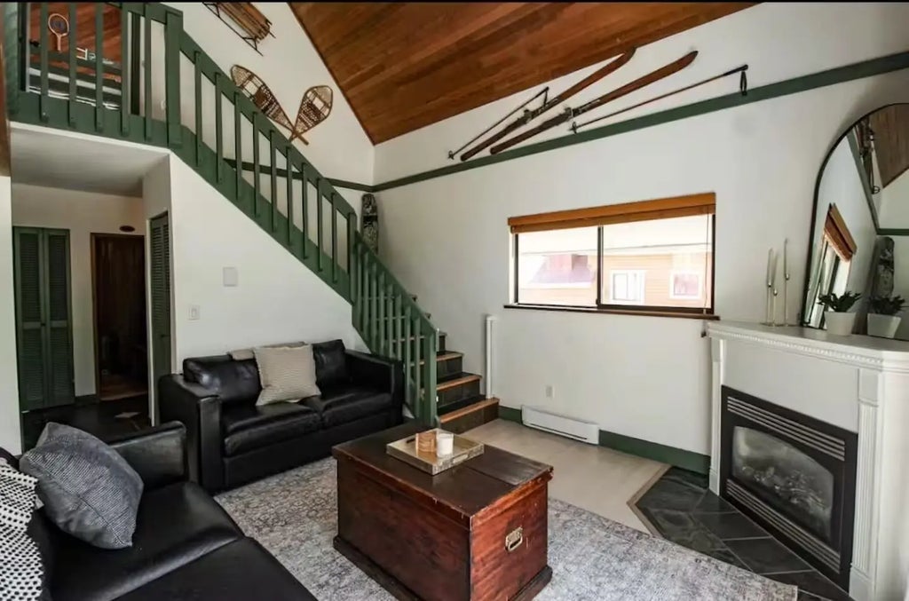 20668 Edelweiss Drive 3, Mission