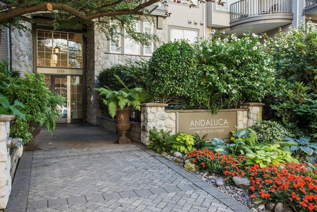 1388 Nelson Street 304, Vancouver