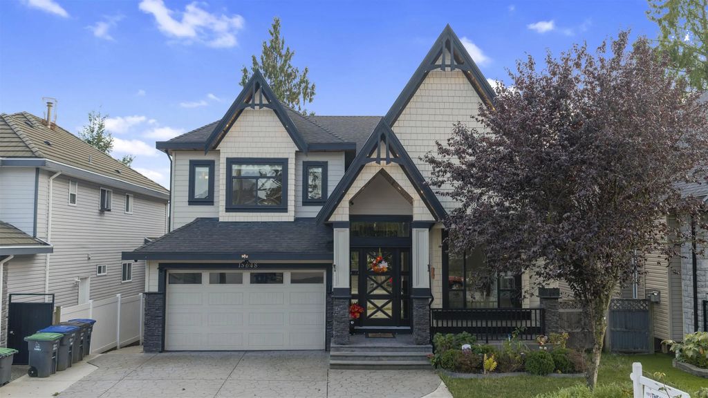 15648 82 Avenue, Surrey