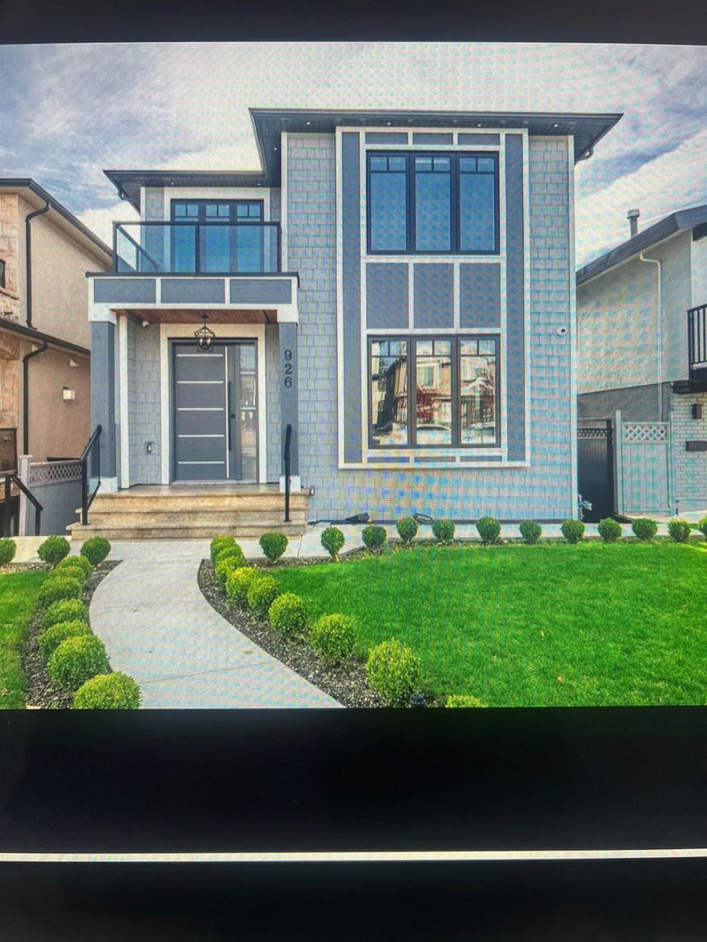 926 E 58th Avenue, Vancouver