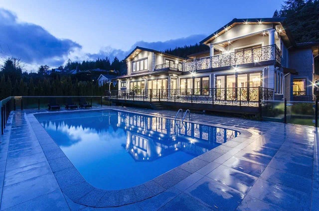 1118 Crestline Road, West Vancouver