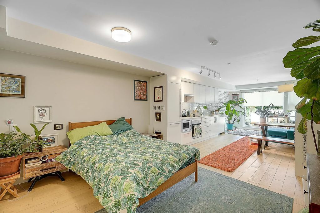 2508 Fraser Street 210, Vancouver