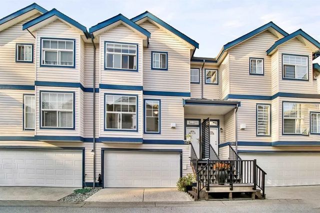 9118 149 Street 503, Surrey