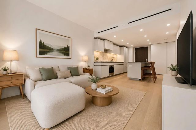 889 Pacific Street 605, Vancouver