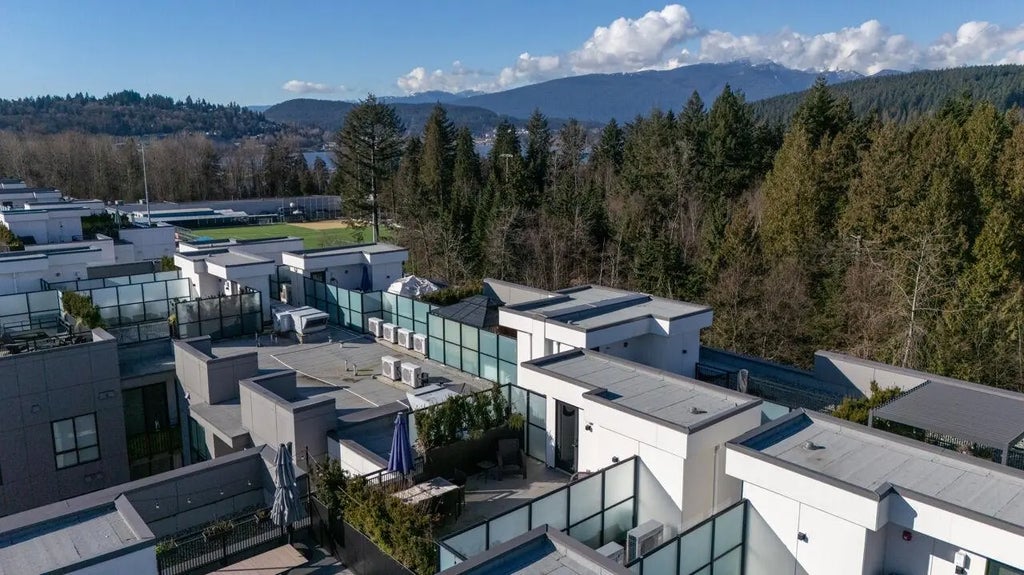 55 Klahanie Drive 607, Port Moody