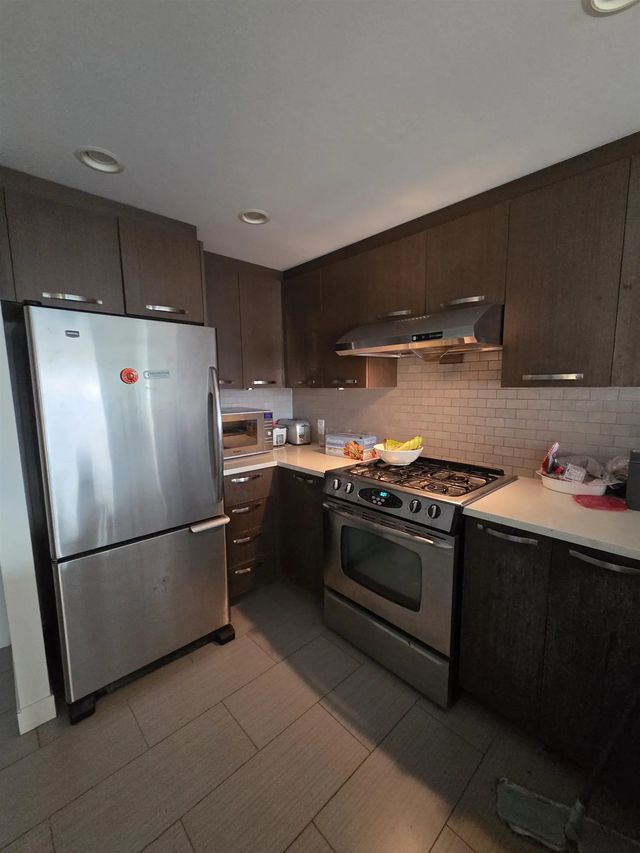 8333 Anderson Road 902, Richmond