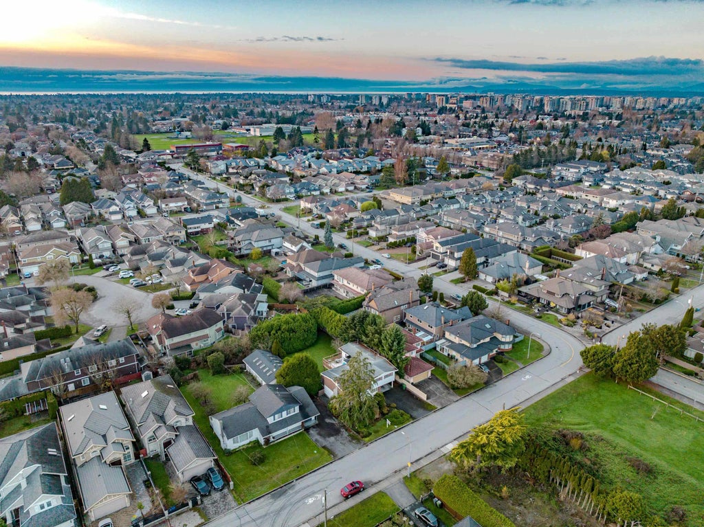 8531 Ash Street, Richmond