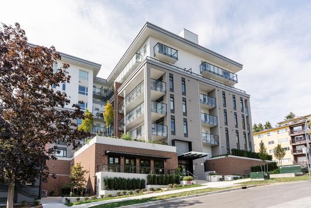 82 First Street 421, New Westminster