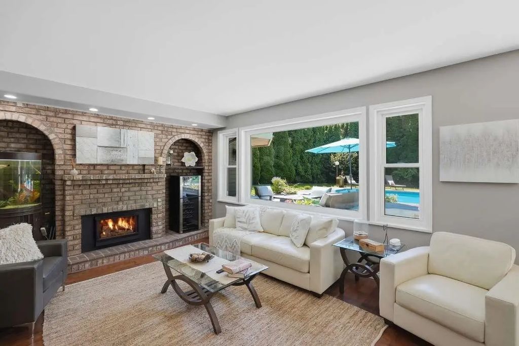 13446 19 Avenue, Surrey