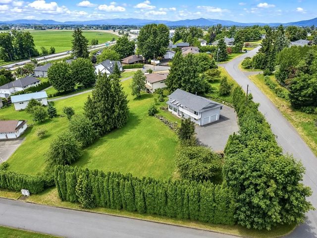 1783 Everett Road, Abbotsford