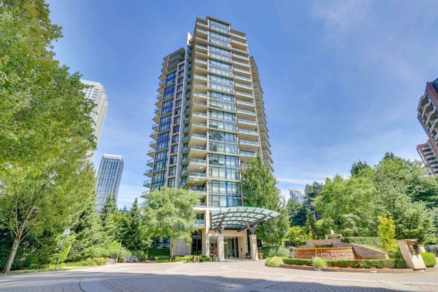6168 Wilson Avenue 1801, Burnaby