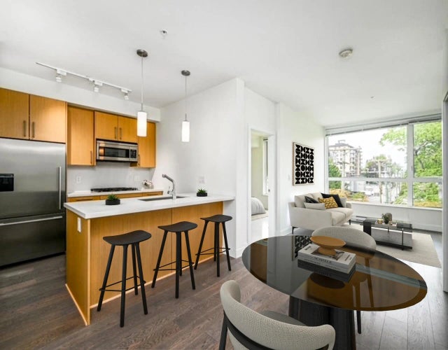 5325 West Boulevard 310, Vancouver