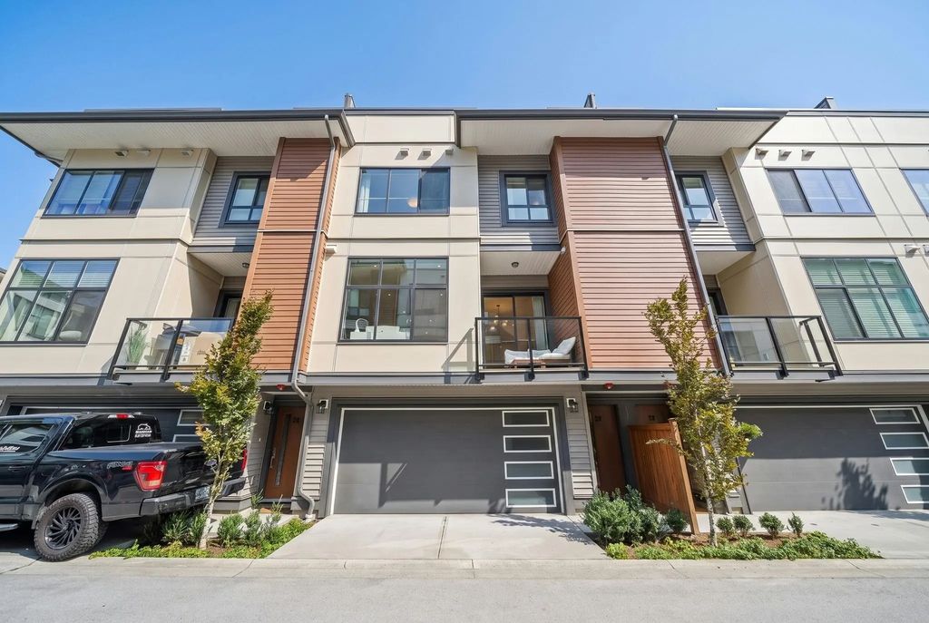 20849 78b Avenue 27, Langley