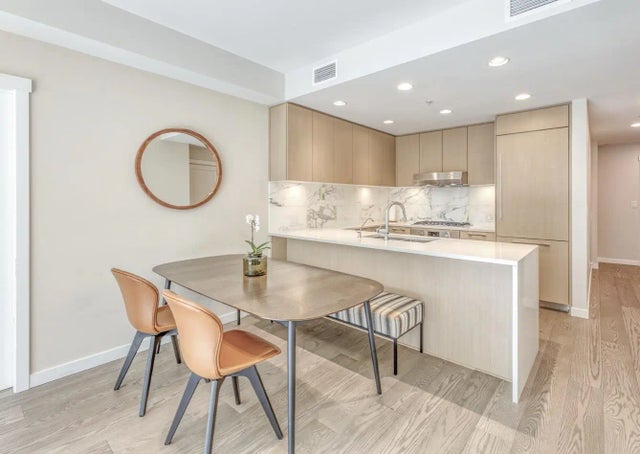 3533 Ross Drive 308, Vancouver