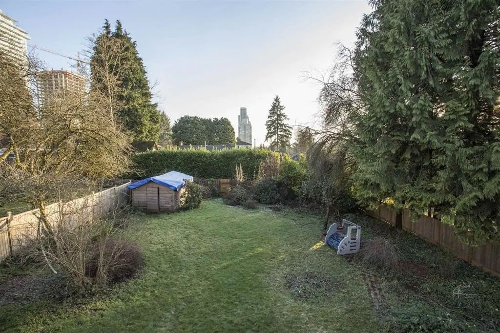 9890 Lyndhurst Street, Burnaby