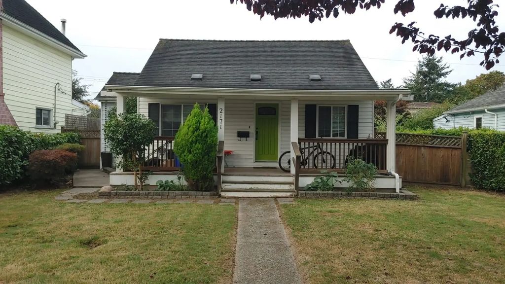 2171 Stirling Avenue, Richmond