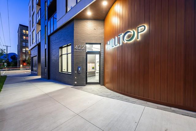 422 Lakewood Drive 309, Vancouver