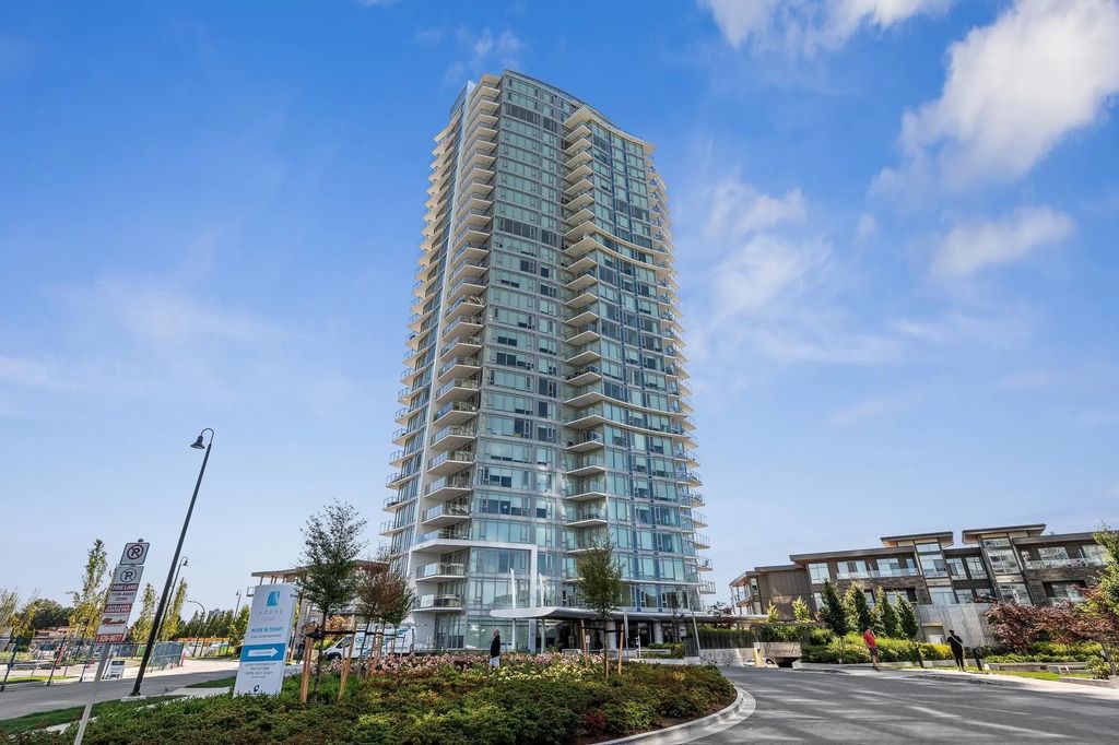 7799 Park Crescent 601, Burnaby
