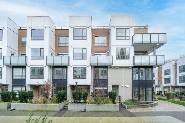 6328 King George Boulevard 110, Surrey