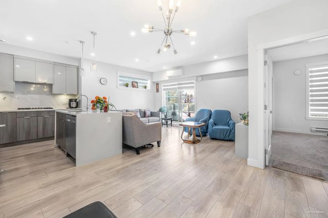 14438 72 Avenue B208, Surrey