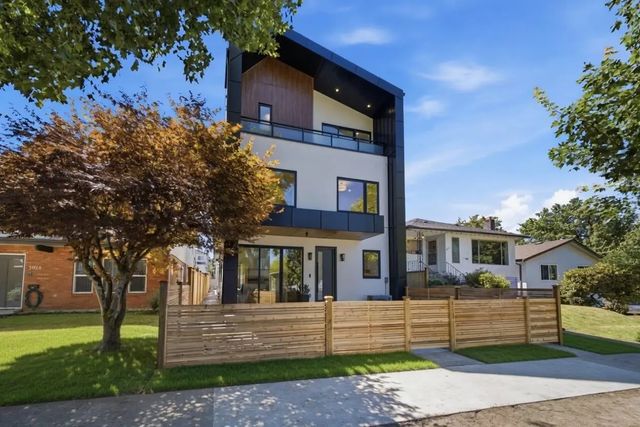 3016 E 19th Avenue, Vancouver