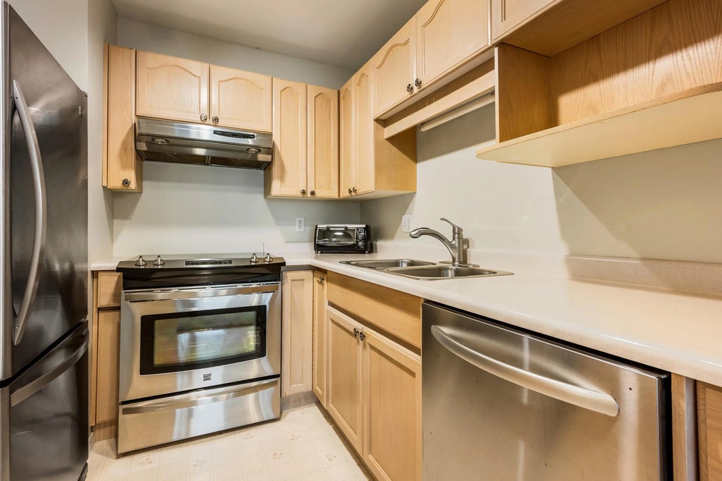 9400 Cook Street 303, Chilliwack