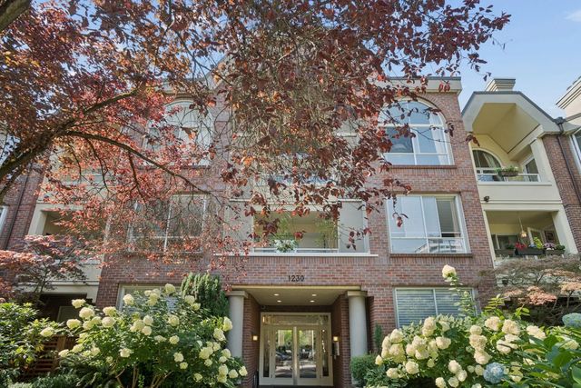1230 Haro Street 216, Vancouver