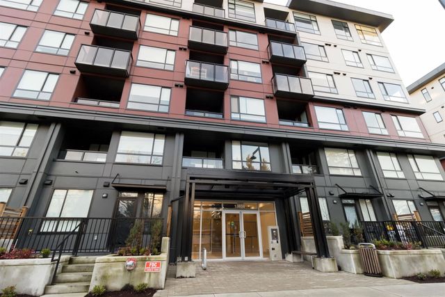 13838 108 Avenue 201, Surrey